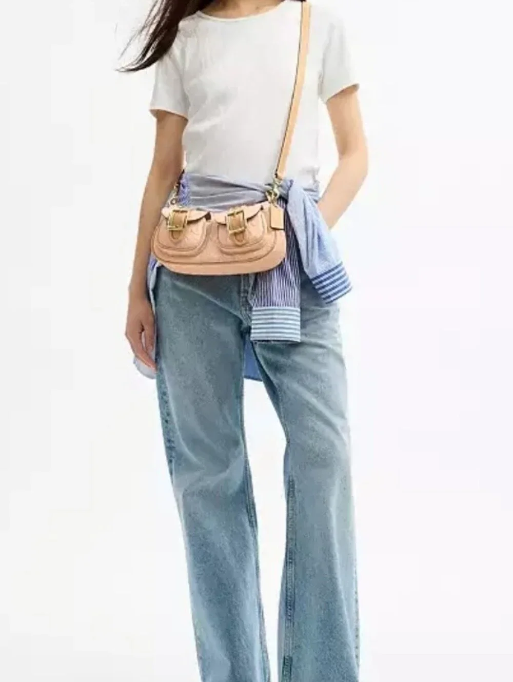 Coach Ashton Shoulder Bag In Signature Leather